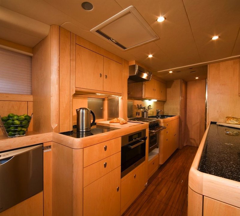 DAMA DE NOCHE Yacht Charter Details, Oyster 82 CHARTERWORLD Luxury